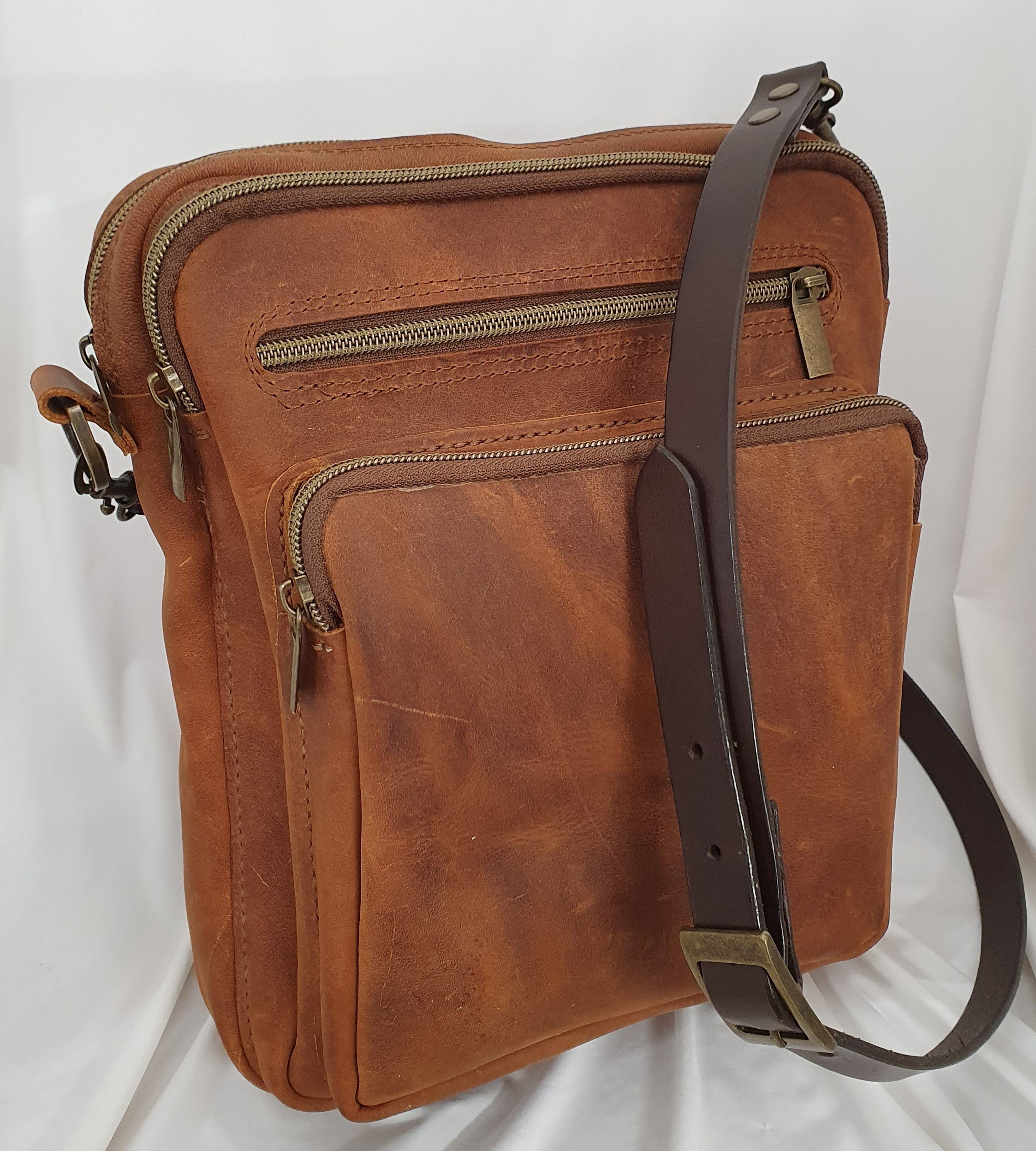 A beautiful bag by Colin with our new leathers